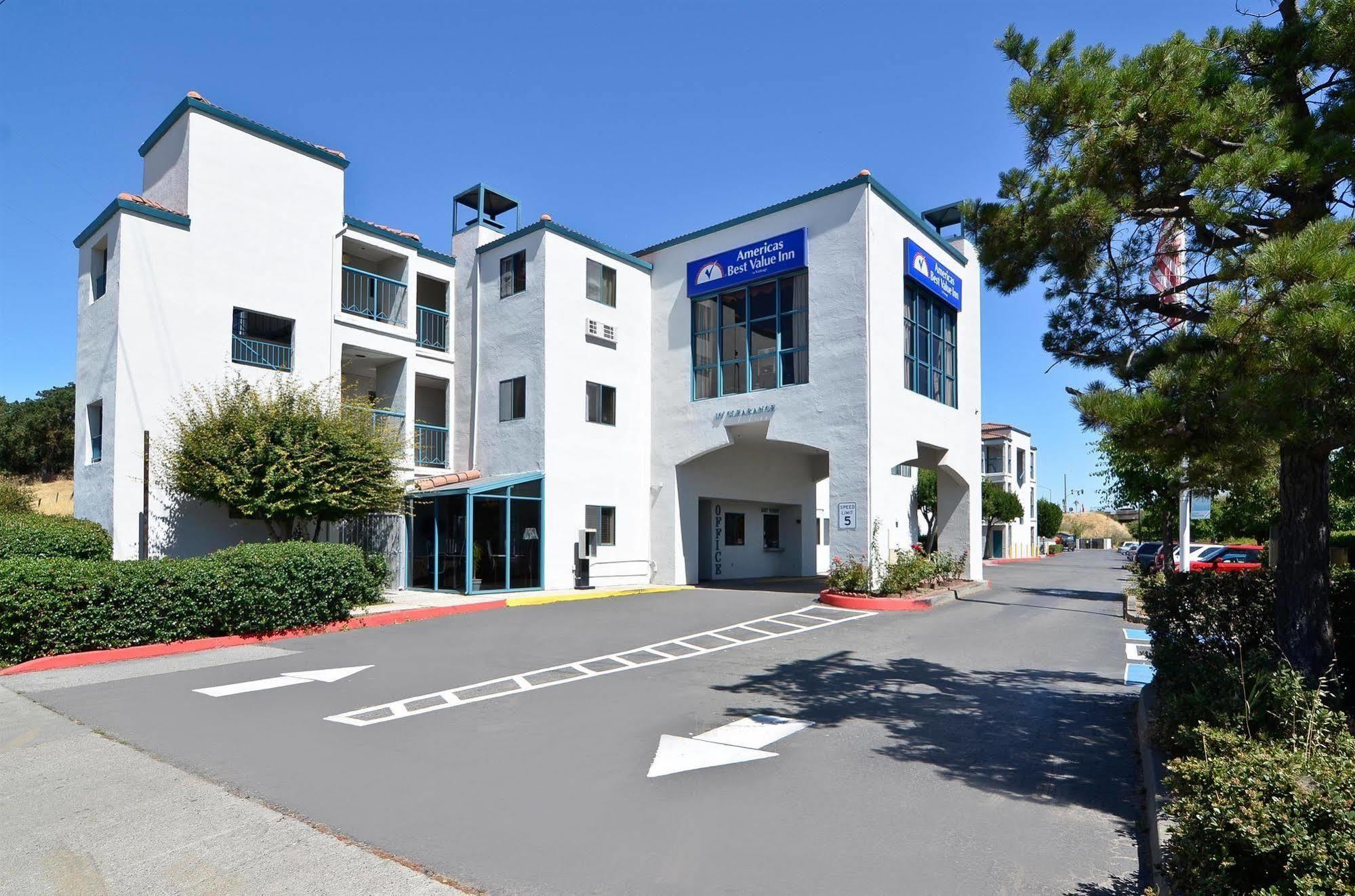 Americas Best Value Inn Novato Marin Sonoma Bagian luar foto